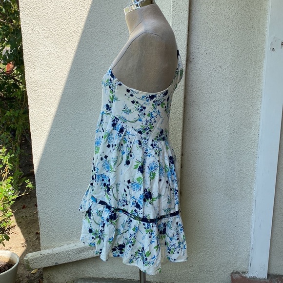 Free People floral fabulous one shoulder fun dress. So adorable and pretty! - Picture 5 of 12